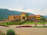 Toscana Valley Country Club - Clubhouse